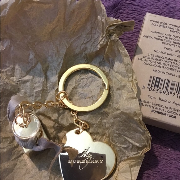 Authentic Burberry Herat & Perfume Bottle Keychain, NIB - Picture 10 of 13